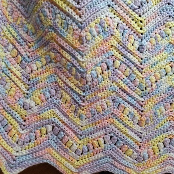 Handmade Crochet Blanket Unisex Baby Crib Lap Cottage Core 42"x42" - Picture 4 of 4